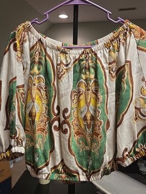 MELLODAY Cream Blouse with Green and Brown Medallion Print